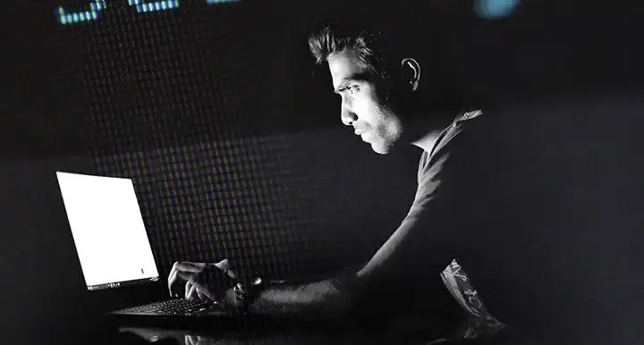 Person Using a Incident Reporting Software